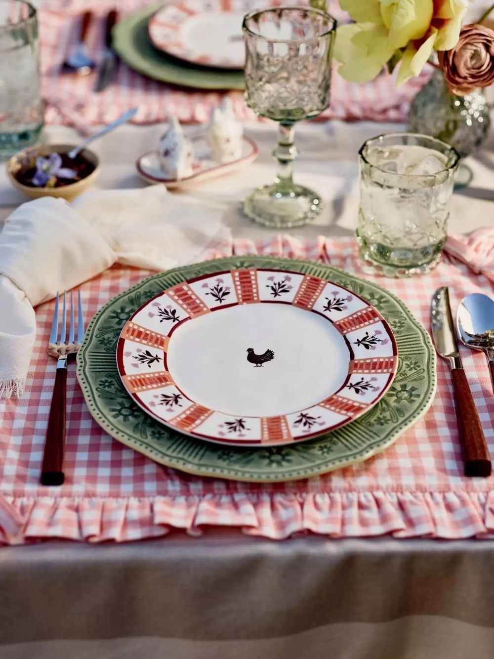 NEW Anthropologie Millie Stoneware Dessert Plate Chicken Theme